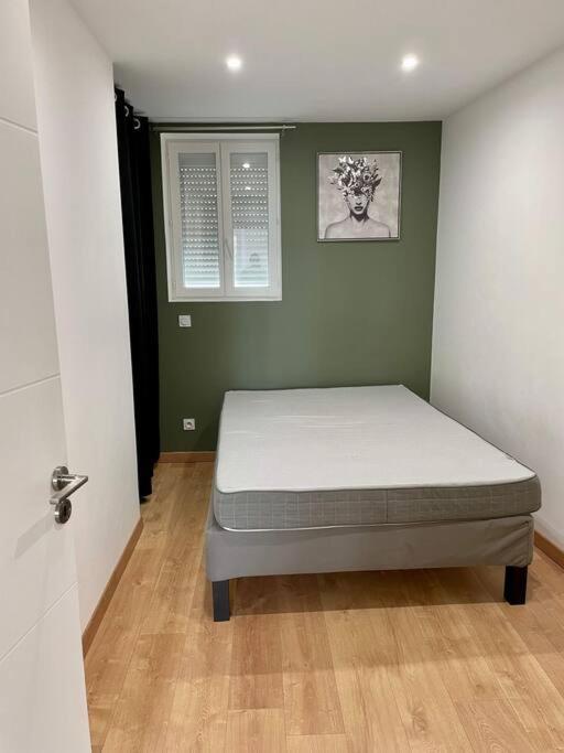 Appartement Duplex Avec Terrasse Et Parking à Perpignan Extérieur photo